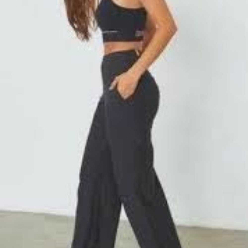 Lunya Cool High Rise Pants Size Small
